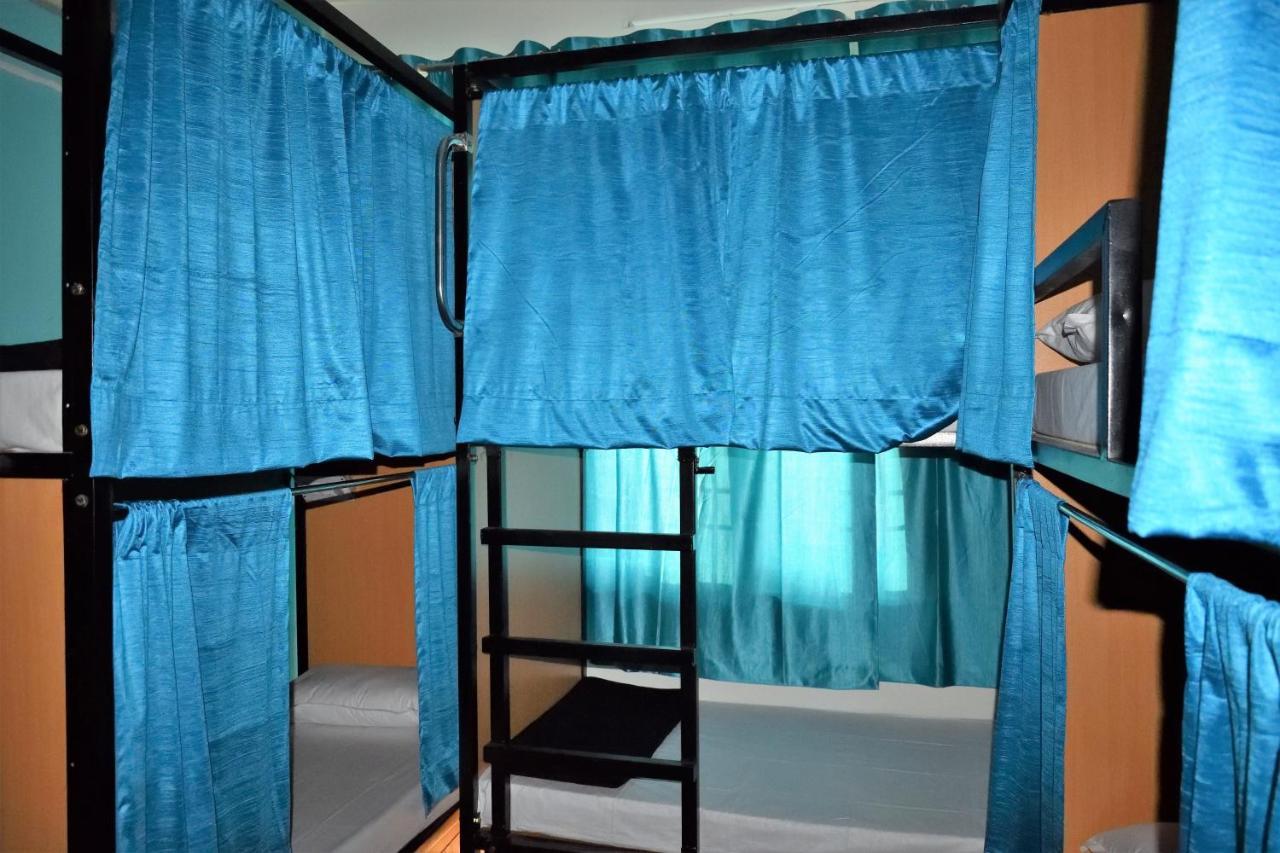 ニューデリー Bunkmatesホステル エクステリア 写真