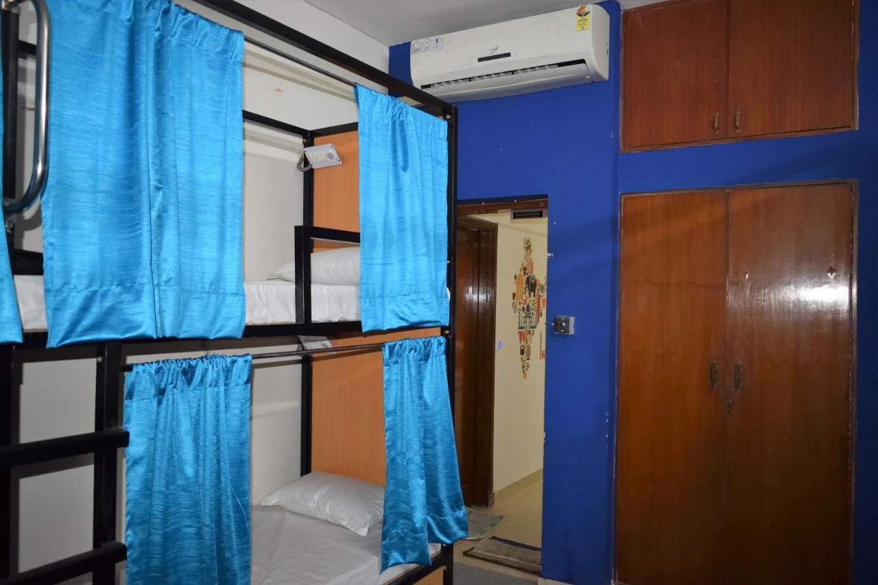 ニューデリー Bunkmatesホステル エクステリア 写真