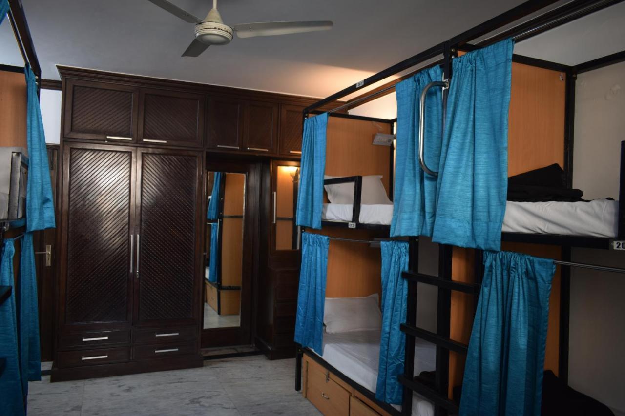 ニューデリー Bunkmatesホステル エクステリア 写真